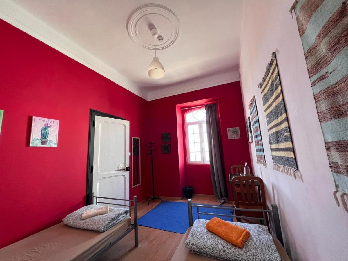 Meraki Hostel Azenhas do Mar Eksteriør billede